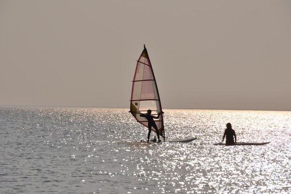 Foto van Waterlodge in Nederland met Terras - Vakantiehuis in Zeewolde - AreaSummer20KM