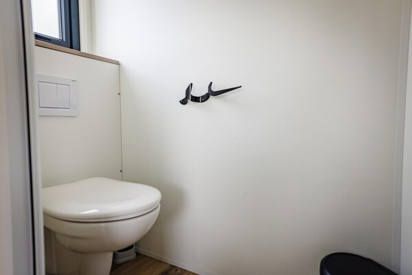 Foto van Huisdiervriendelijk verblijf in een lodge - Vakantiehuis in Maurik - BathRoom