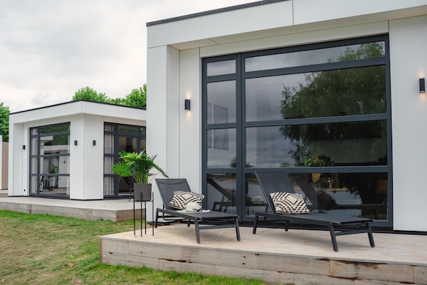 Foto van Huis in Arnhem met uitzicht op de Rijn - Vakantiehuis in Maurik - ExteriorSummer