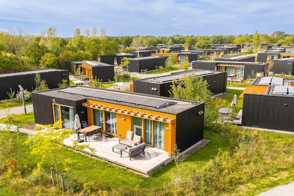 Foto van Lodge bij Brouwersdam & Noordzeestrand - Vakantiehuis in Scharendijke - ParkFacilities