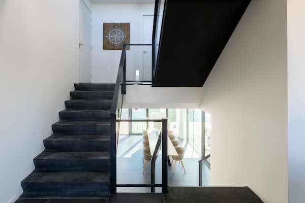 Foto van Villa aan het Veerse Meer met Uitzicht - Vakantiehuis in Arnemuiden - Landing