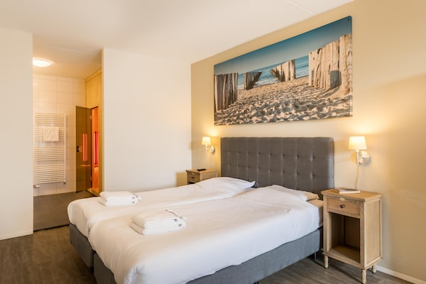 Foto van Appartement in Domburg bij het Strand - Vakantiehuis in Domburg - BedRoom