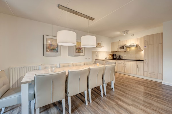 Foto van Villa in Domburg bij Noordzeestrand - Vakantiehuis in Domburg - Kitchen