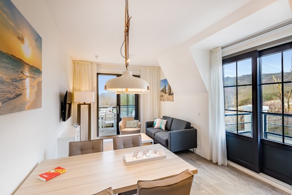 Foto van Appartement bij Noordzee Dishoek Strand - Vakantiehuis in Koudekerke - LivingRoom