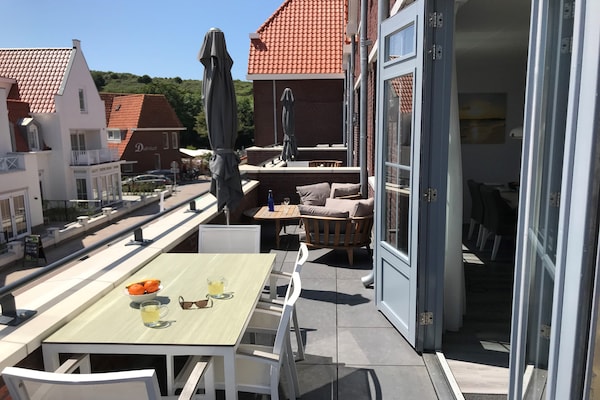 Foto van Stijlvolle Zeeuwse Uitstap - Vakantiehuis in Koudekerke - TerraceBalcony