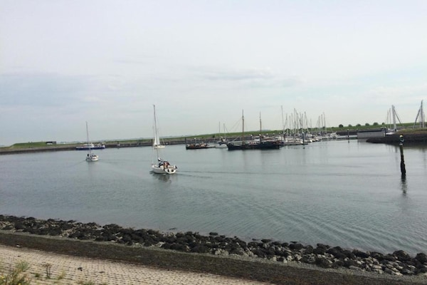 Foto van Vrijstaand Huis in Zeeland met Uitzicht - Vakantiehuis in Wemeldinge - AreaSummer20KM