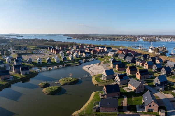 Foto van Villa aan het Veerse Meer met Sauna - Vakantiehuis in Wolphaartsdijk - AreaSummer20KM