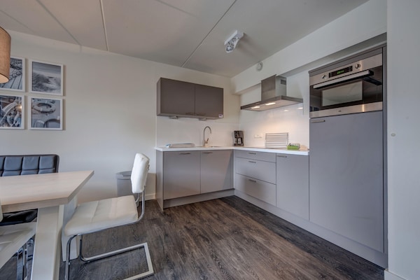 Foto van Ontspannende villa bij de duinen - Vakantiehuis in Kamperland - Kitchen