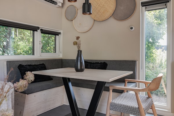 Foto van Gezellige lodge vlakbij het strand - Vakantiehuis in Kamperland - LivingRoom