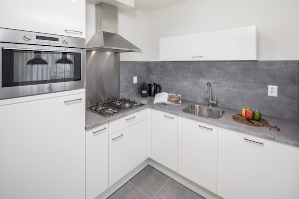 Foto van Villa bij Nieuwvliet Strand met Sauna - Vakantiehuis in Nieuwvliet-Bad - Kitchen