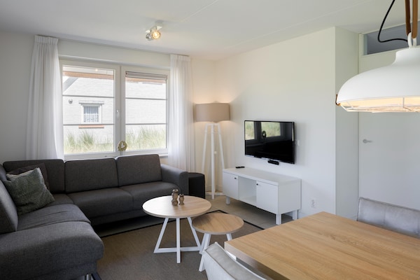 Foto van Villa bij Nieuwvliet Strand met Sauna - Vakantiehuis in Nieuwvliet-Bad - LivingRoom
