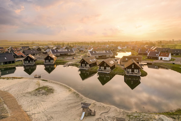 Foto van Vakantiehuis bij Noordzeestrand met Sauna - Vakantiehuis in Nieuwvliet - AreaSummer1KM