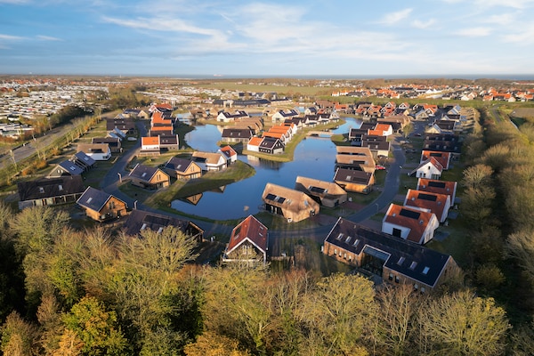 Foto van Vakantiehuis bij Noordzeestrand met Sauna - Vakantiehuis in Nieuwvliet - ExteriorSummer