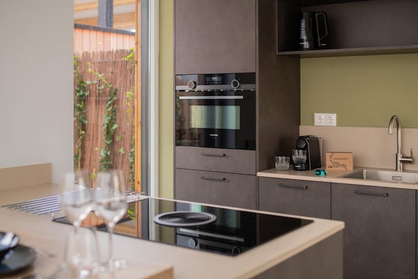 Foto van Vakantiehuis bij Noordzeestrand met Sauna - Vakantiehuis in Nieuwvliet - Kitchen