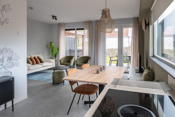Foto van Vakantiehuis in Nieuwvliet-Bad bij Strand - Vakantiehuis in Nieuwvliet - LivingRoom