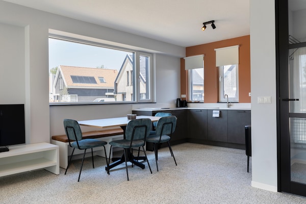 Foto van Modern toevluchtsoord vlakbij het strand - Vakantiehuis in Nieuwvliet - Kitchen