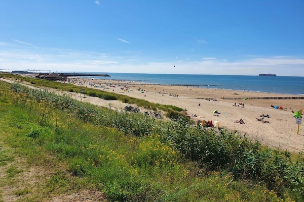 Foto van Villa in Cadzand-Bad bij Noordzeestrand - Vakantiehuis in Cadzand-Bad - AreaSummer20KM