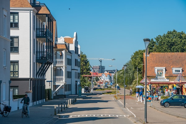 Foto van Luxe duinvilla op een vakantiepark - Vakantiehuis in Cadzand - AreaSummer1KM