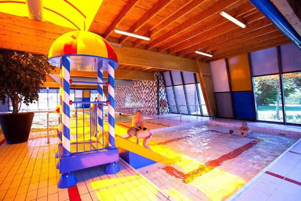 Foto van Betoverend chalet op 600 m van de zee - Vakantiehuis in Breskens - ParkFacilities