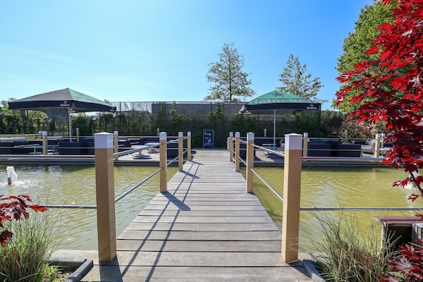 Foto van Modern vakantiehuis met dakterras - Vakantiehuis in Breskens - ParkFacilities