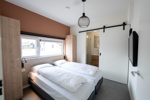 Foto van Villa in Breskens bij het Strand - Vakantiehuis in Breskens - BedRoom
