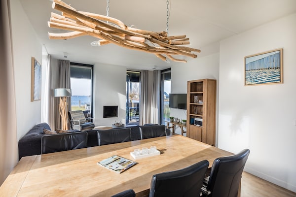 Foto van Villa OesterdamComfort | 6 personen - Vakantiehuis in Tholen - DiningRoom