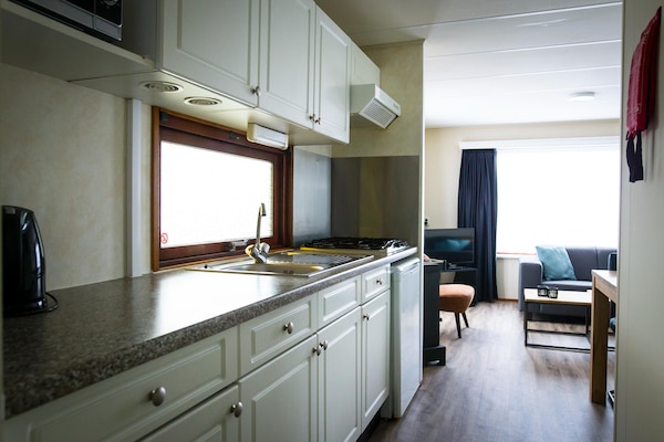 Foto van Chalet in Duinhoeve in Van Gogh Stijl - Vakantiehuis in Udenhout - Kitchen