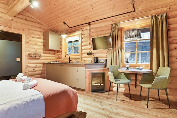 Foto van Vakantiehuis in Brabant met Bubbelbad - Vakantiehuis in Diessen-Baarschot - LivingRoom