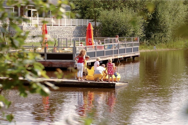 Foto van Chalet in Eindhoven bij Bospark 't Wolfsven - Vakantiehuis in Mierlo - AreaSummer1KM