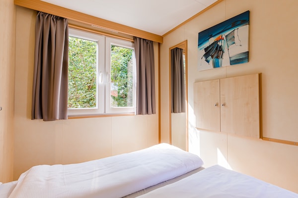Foto van Chalet aan het Leukermeer - Vakantiehuis in Well - BedRoom