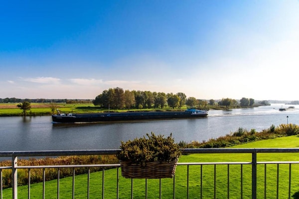 Foto van Bungalow in Nederland met Tuinterras - Vakantiehuis in Arcen - AreaSummer20KM