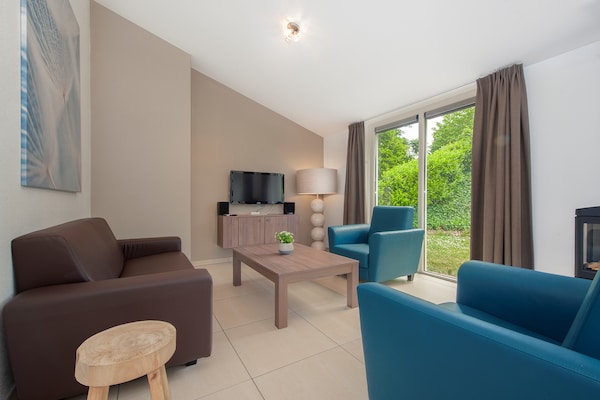 Foto van Moderne bungalow met wasmachine - Vakantiehuis in Arcen - LivingRoom