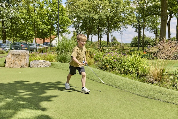 Foto van Boerderij in Limburg met Sauna & Zwembad - Vakantiehuis in Roggel - ParkFacilities