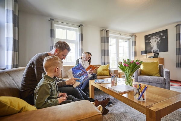 Foto van Boerderij in Limburg met Sauna & Zwembad - Vakantiehuis in Roggel - LivingRoom