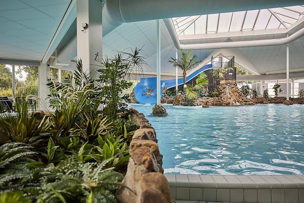 Foto van Bungalow in Limburg met Subtropisch Zwembad - Vakantiehuis in Roggel - Facilities