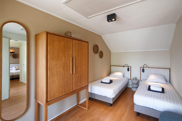 Foto van Villa op mooi resort met Sauna en Uitzicht - Vakantiehuis in Heel - BedRoom