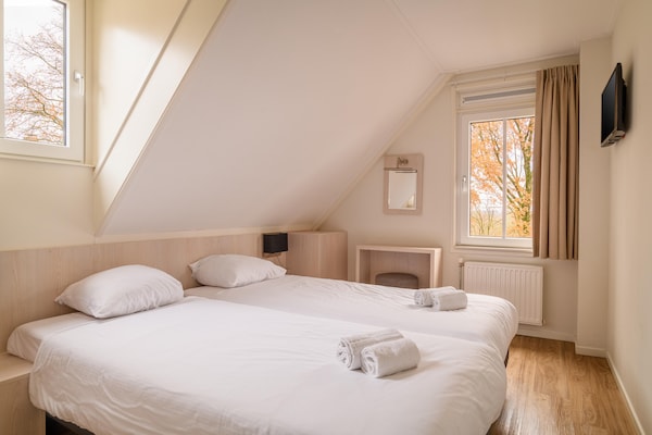 Foto van Luxe villa in Maastricht met tuin - Vakantiehuis in Maastricht - BedRoom