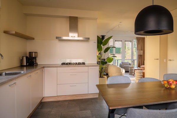Foto van Villa in Maastricht met Sauna & Bubbelbad - Vakantiehuis in Maastricht - Kitchen