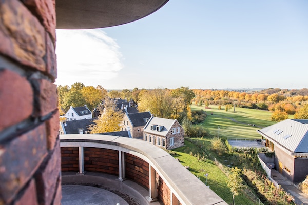 Foto van Stijlvol appartement in luxe hotel - Vakantiehuis in Maastricht - ViewSummer
