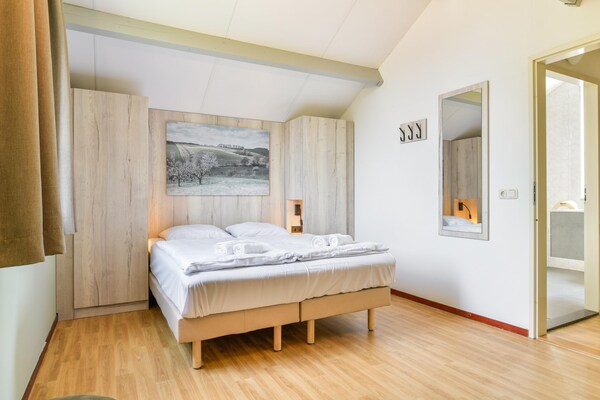 Foto van Ontspannend vakantiehuis in Reevallis - Vakantiehuis in Vijlen - BedRoom