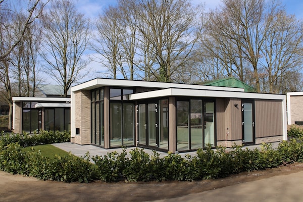 Foto van Appartement met Sauna en Terras in Gelderland - Vakantiehuis in Lathum - ExteriorSummer