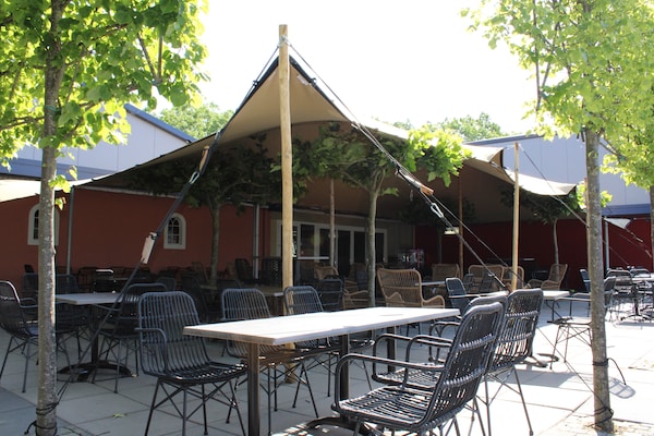 Foto van Appartement met Sauna en Terras in Gelderland - Vakantiehuis in Lathum - ParkFacilities