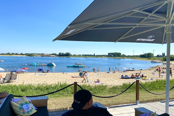 Foto van Chalet in Gelderland met ruime tuin - Vakantiehuis in Lathum - ParkFacilities