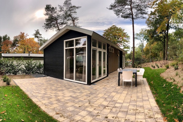 Foto van Natuurontsnapping met tuin - Vakantiehuis in Hoenderloo - ExteriorSummer