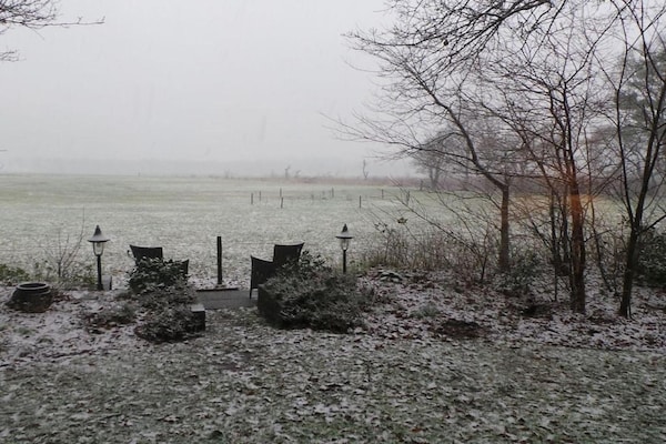 Foto van Stijlvol Toevluchtsoord in Hellendoorn - Vakantiehuis in Hellendoorn - AreaSummer5KM