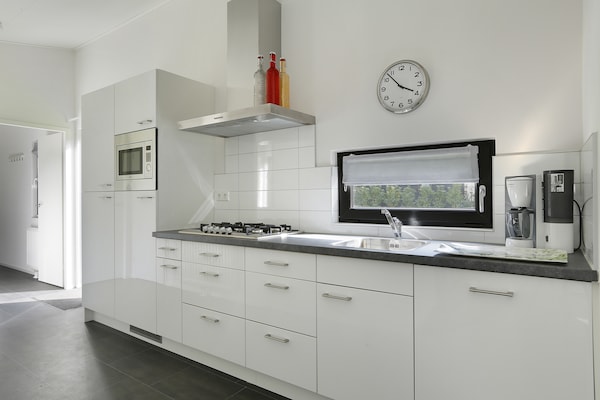 Foto van Chique boslodge met sauna - Vakantiehuis in Markelo - Kitchen