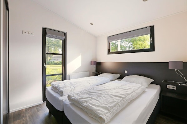 Foto van Charmant chalet aan de vijver - Vakantiehuis in Markelo - BedRoom