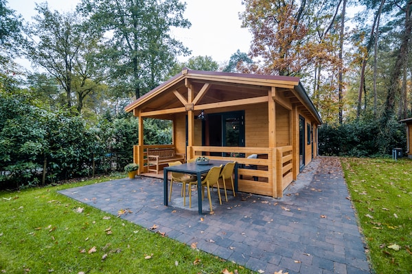 Foto van Vakantiehuis in Markelo bij bos en zwembad - Vakantiehuis in Markelo - ViewSummer