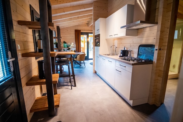 Foto van Vakantiehuis in Markelo bij bos en zwembad - Vakantiehuis in Markelo - Kitchen
