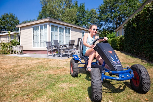 Foto van Chique Chalet Vlakbij Almelo - Vakantiehuis in Hoge Hexel - ParkFacilities